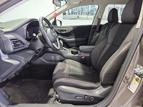 Used 2023 Subaru Outback Premium AWD/4WD image 16