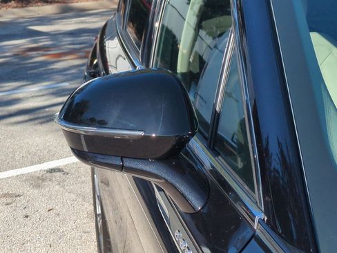 New 2026 Lincoln Corsair Premiere image 12