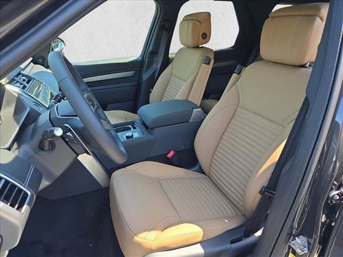 New 2026 Land Rover Discovery Dynamic SE AWD/4WD image 15