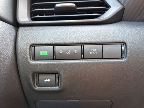 New 2025 Nissan Sentra S image 24