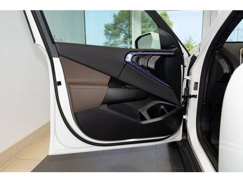 Used 2025 BMW X3 xDrive30i image 52