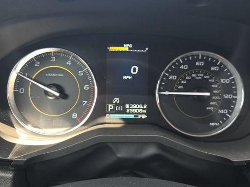 Used 2023 Subaru Crosstrek 2.5i Sport AWD/4WD image 13