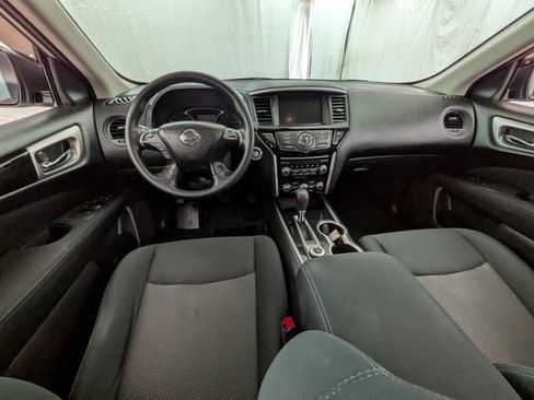 Used 2017 Nissan Pathfinder S AWD/4WD image 10