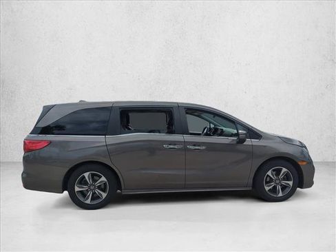 Used 2019 Honda Odyssey Touring image 4