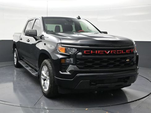 Used 2024 Chevrolet Silverado 1500 Custom RWD image 7