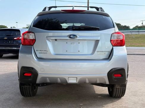 Used 2016 Subaru Crosstrek 2.0i Limited w/ Popular Package #2 AWD/4WD image 4