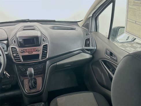 Used 2019 Ford Transit Connect XL image 11