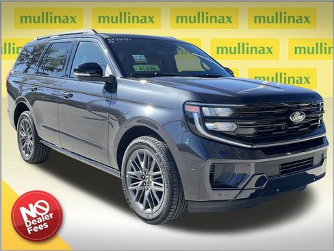New 2025 Ford Expedition Platinum w/ Stealth Performance Package image 1