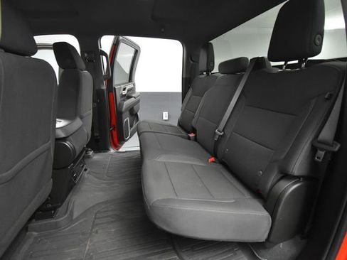 Used 2024 GMC Sierra 2500 SLE image 37