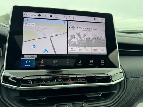 New 2026 Jeep Compass Limited w/ Sun, Sound & Navigation Group image 25