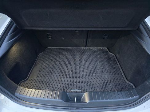 Used 2020 MAZDA MAZDA3 Premium image 14