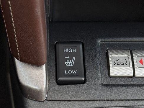 Used 2018 Subaru Forester 2.5i Touring image 13