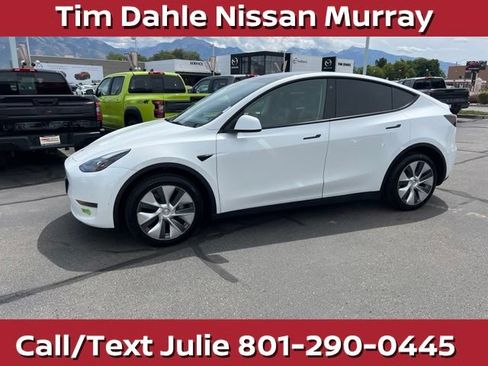 Used 2023 Tesla Model Y Long Range AWD/4WD image 6