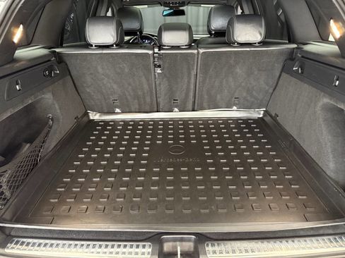 Used 2017 Mercedes-Benz GLC 300 4MATIC image 28