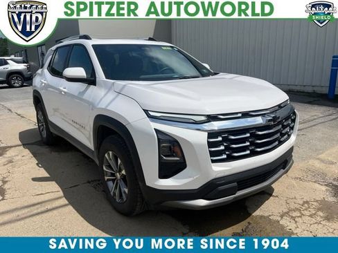 Used 2025 Chevrolet Equinox LT w/ Convenience Package II AWD/4WD image 1