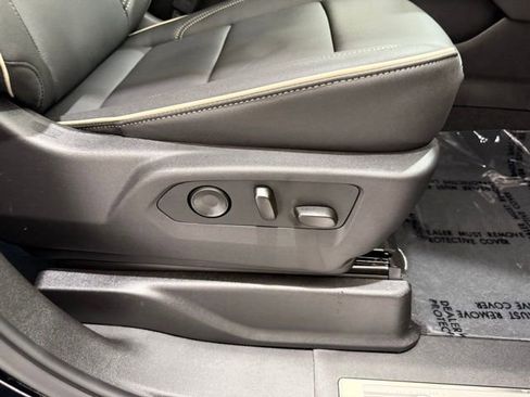 New 2026 Chevrolet Tahoe Premier image 25