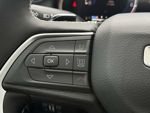 New 2025 Jeep Grand Cherokee Laredo image 16