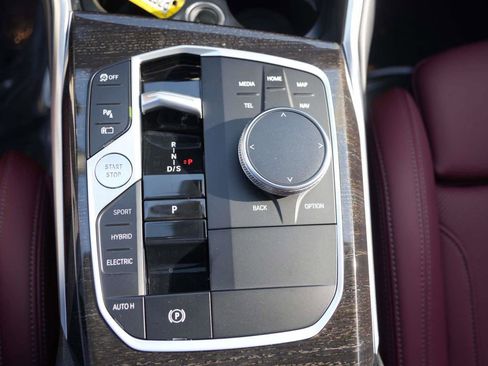 Certified 2023 BMW 330e w/ Driving Assistance Package image 21