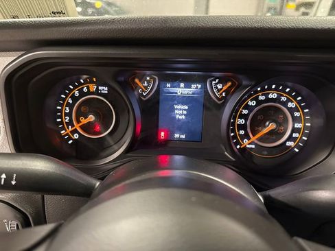 New 2026 Jeep Gladiator Sport AWD/4WD image 26