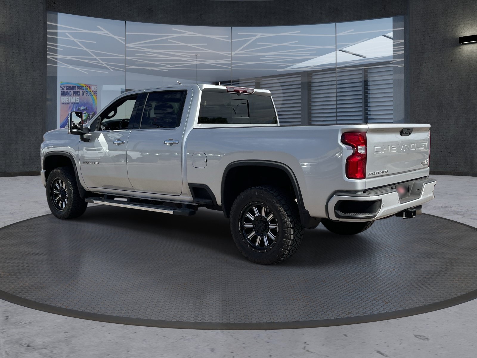 Used 2022 Chevrolet Silverado 2500 High Country w/ Z71 Off-Road Package AWD/4WD image 4