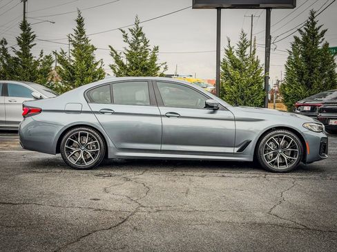 Used 2021 BMW 540i xDrive w/ M Sport Package image 9