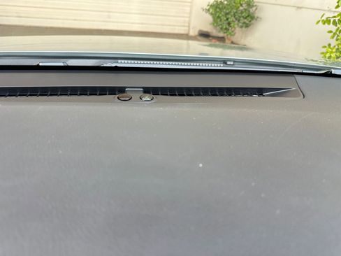 Used 2025 Toyota Camry LE image 18