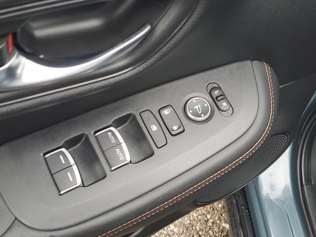 Used 2024 Honda HR-V Sport image 16