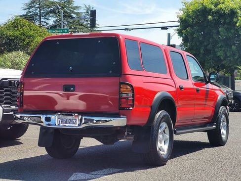 Used 2004 Toyota Tacoma PreRunner RWD image 6