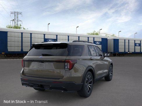 New 2026 Ford Explorer ST-Line w/ Premium Package image 8