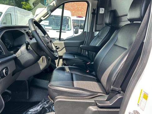 Certified 2024 Ford Transit 250 148 Medium Roof Extended AWD w/ Load Area Protection Package image 6