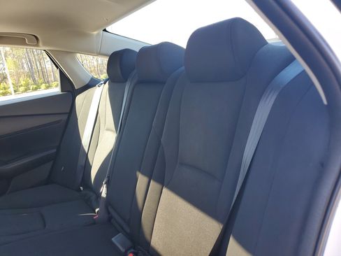 Used 2023 Honda Accord EX image 10