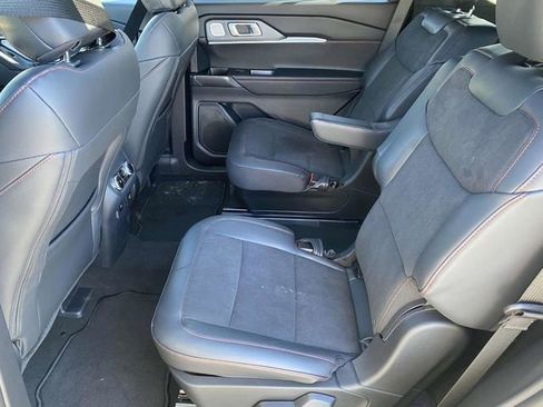New 2026 Ford Explorer ST AWD/4WD image 5