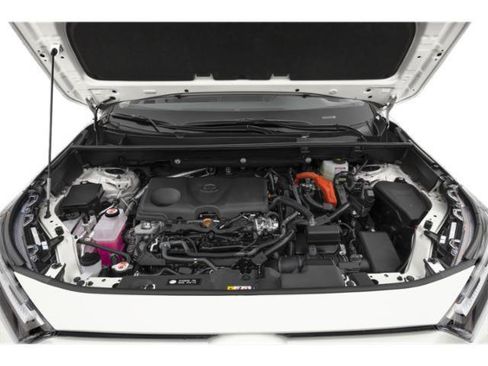 Certified 2024 Toyota RAV4 LE AWD/4WD image 12