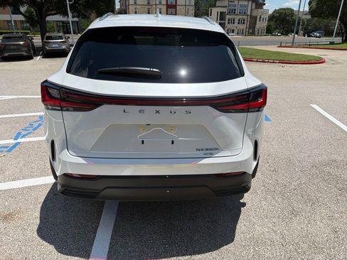 Used 2025 Lexus NX 350h AWD w/ Accessory Package (2T) image 7