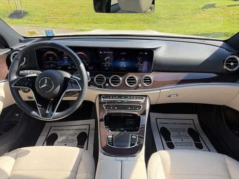 Used 2023 Mercedes-Benz E 450 4MATIC Sedan image 7