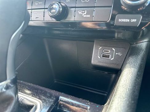 Used 2023 Jeep Compass Latitude w/ Sun and Sound Group AWD/4WD image 39