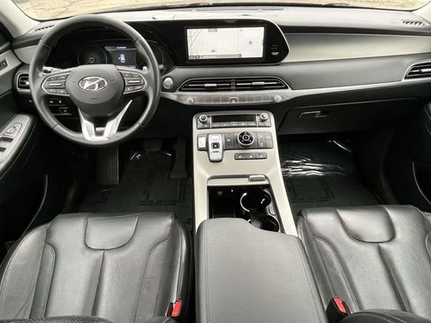 Used 2022 Hyundai Palisade SEL w/ Premium Package image 16