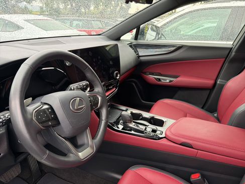 Used 2024 Lexus NX 350h AWD w/ Vision Package image 9