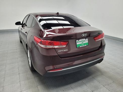 Used 2018 Kia Optima LX w/ 17" Alloy Wheels Package FWD image 6