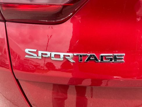 Used 2022 Kia Sportage LX AWD/4WD image 19