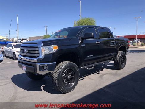 Used 2015 Toyota Tundra SR5 AWD/4WD image 6