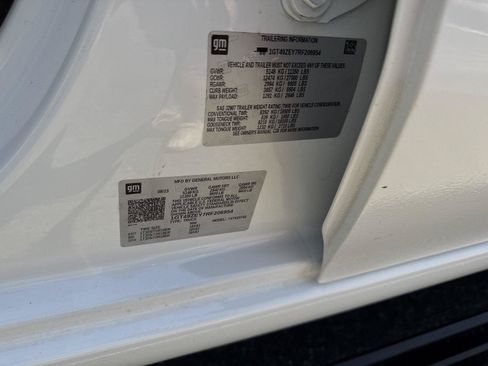 Used 2024 GMC Sierra 2500 AT4X AWD/4WD image 40