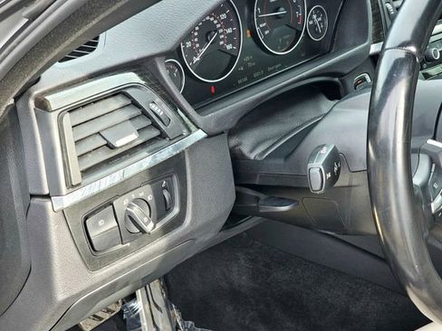 Used 2017 BMW 430i Convertible image 16