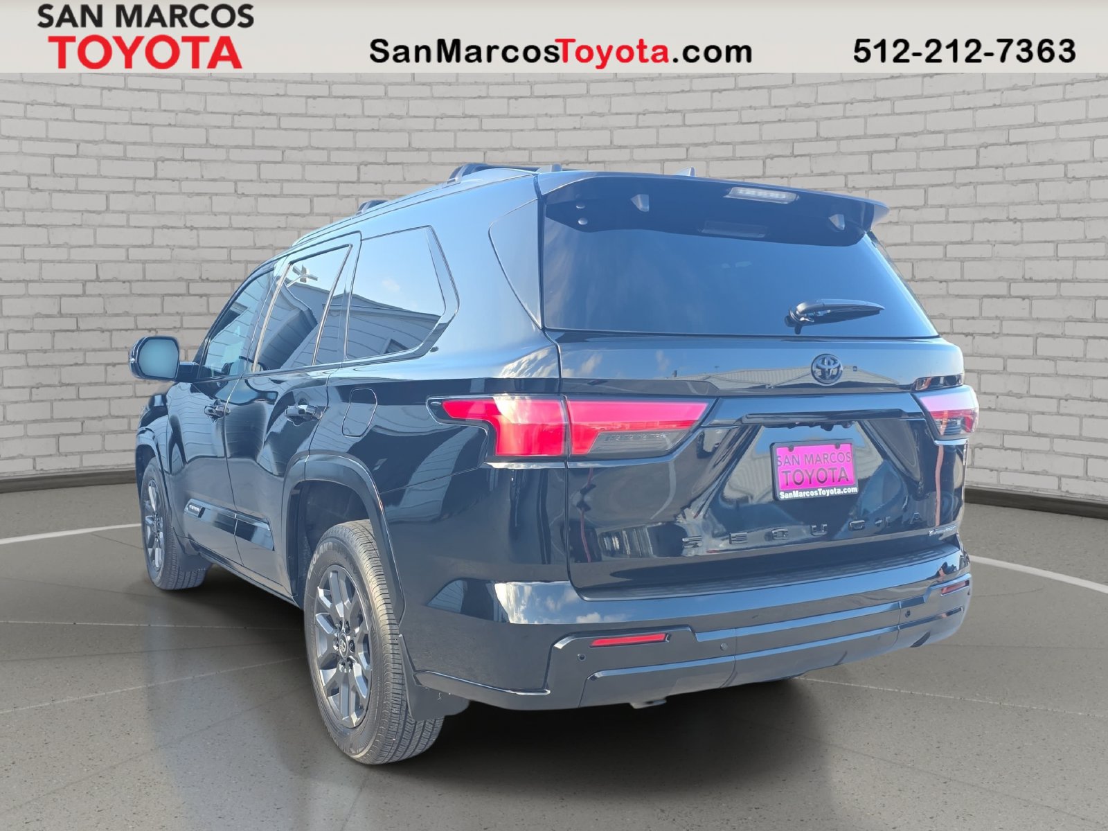 Used 2026 Toyota Sequoia Platinum w/ Tow Technology Package AWD/4WD image 8