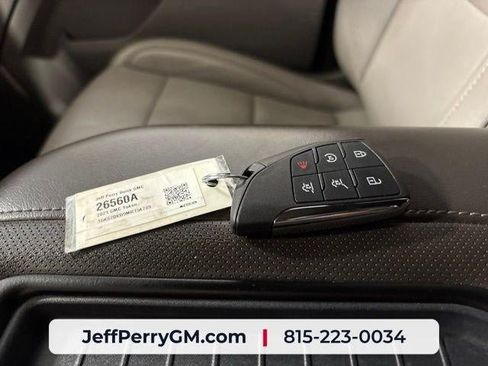Used 2021 GMC Yukon SLT w/ SLT Luxury Plus Package AWD/4WD image 34