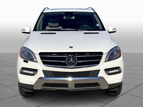 Used 2013 Mercedes-Benz ML 350 BlueTEC 4MATIC image 3
