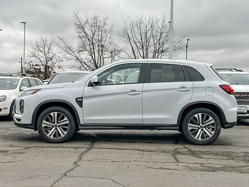 Used 2022 Mitsubishi Outlander Sport ES image 7