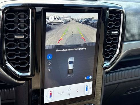 Used 2024 Ford Ranger XLT image 35