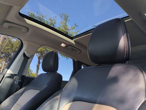 Used 2021 Ford Escape Titanium w/ Titanium Elite Package image 20