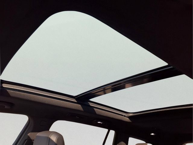 Certified 2023 Cadillac XT6 Luxury AWD/4WD image 20